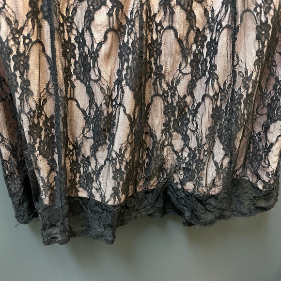 MXM Black Lace / Nude Fit & Flare Knee Length Dress - Picture 4 of 7